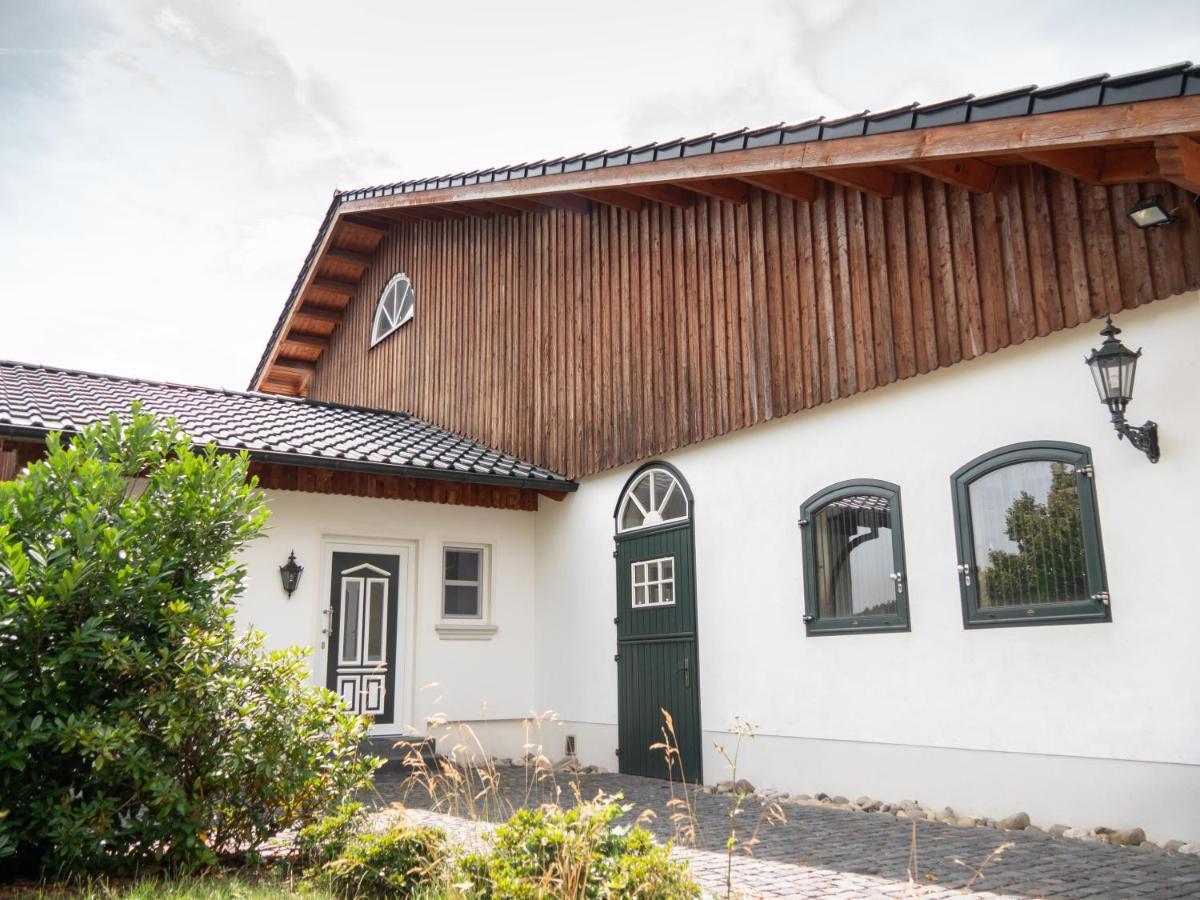 Reiterhof Und Pension Eichenhof Haiger Esterno foto